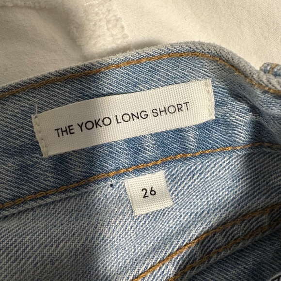 Aritzia Denim Forum “The Yoko Long Short” – Size 26 - Picture 4 of 4